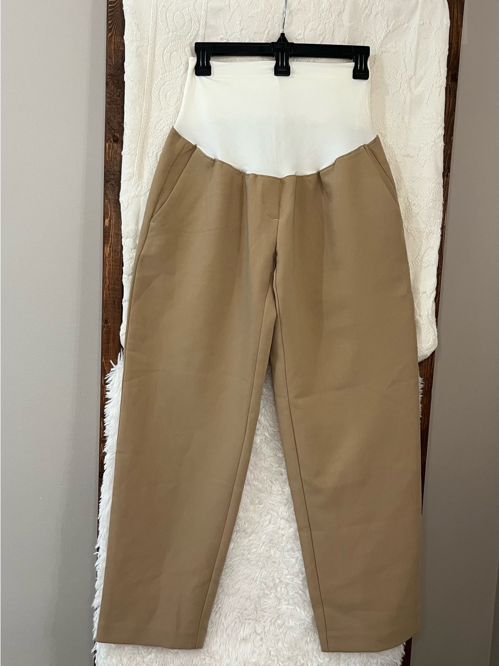Old Navy Maternity Full Panel Pixie Ankle Pants Tan Camel - Medium